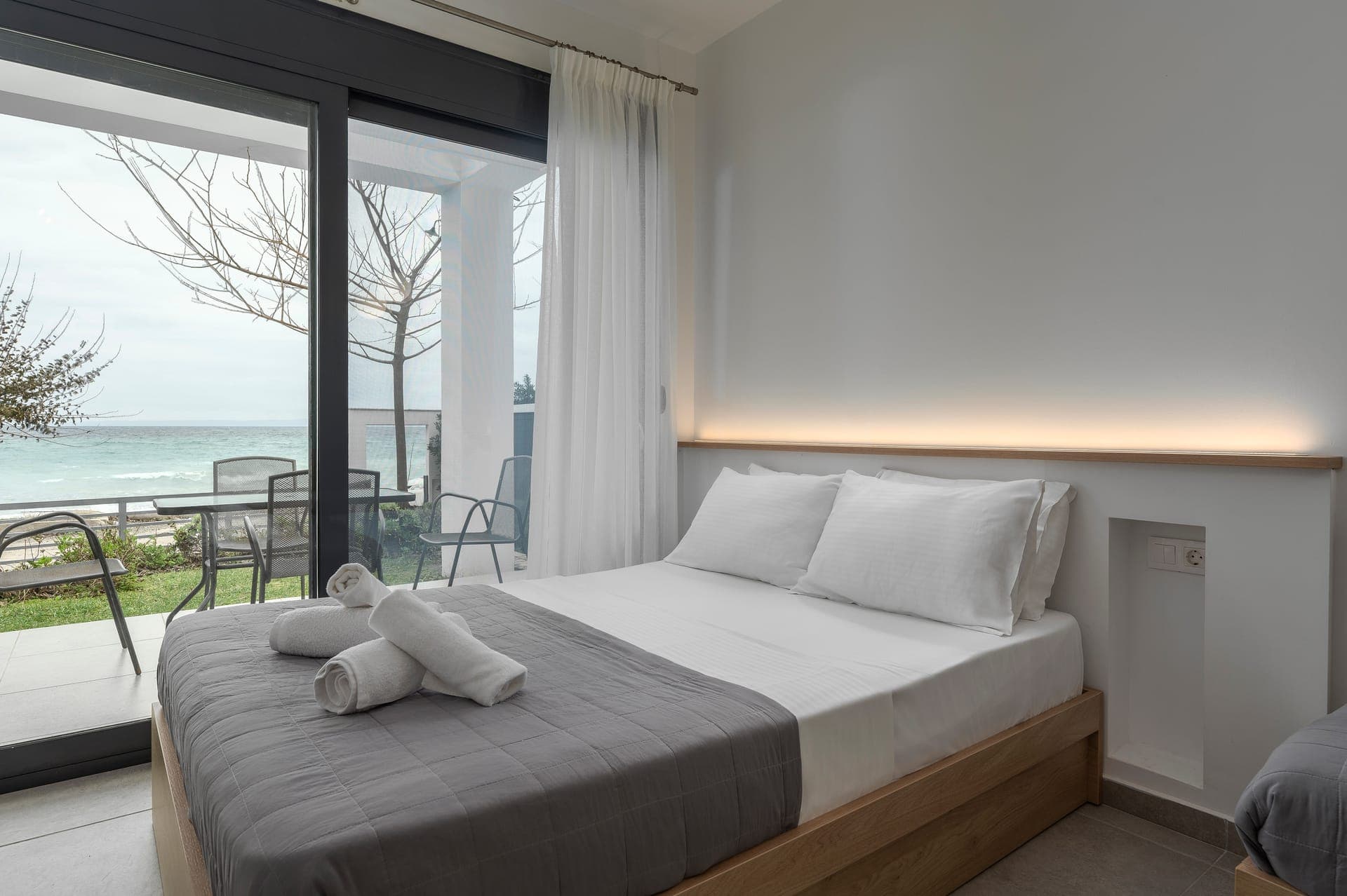 properties-CAVOBLUECL-3.jpg