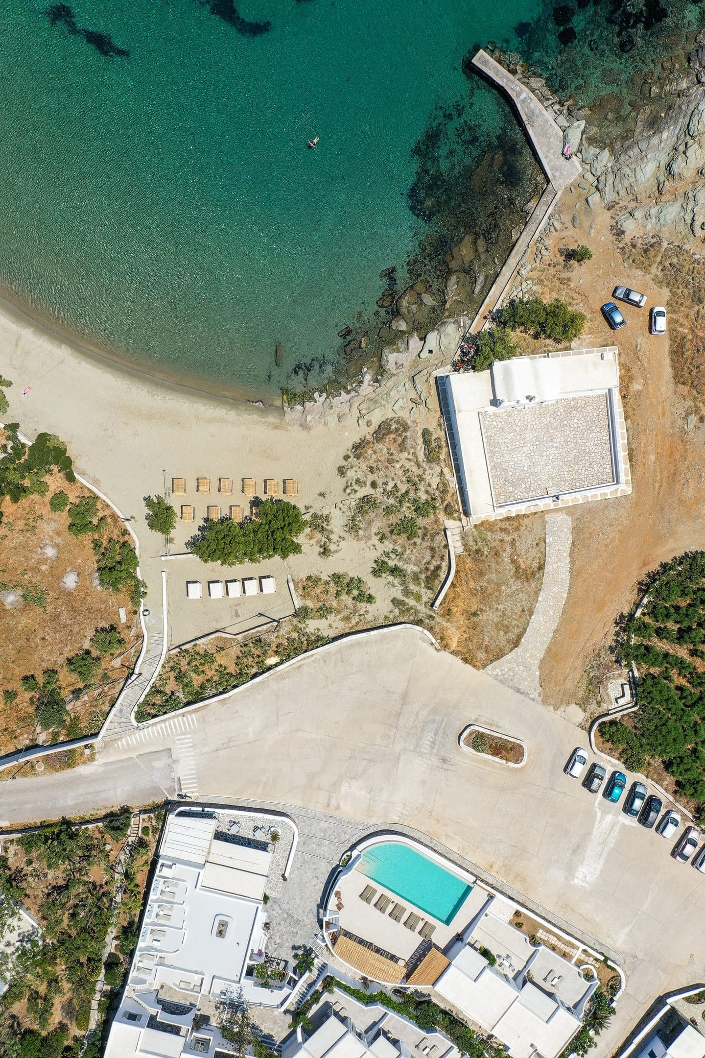 properties-CAVOSTINOS-1.jpg