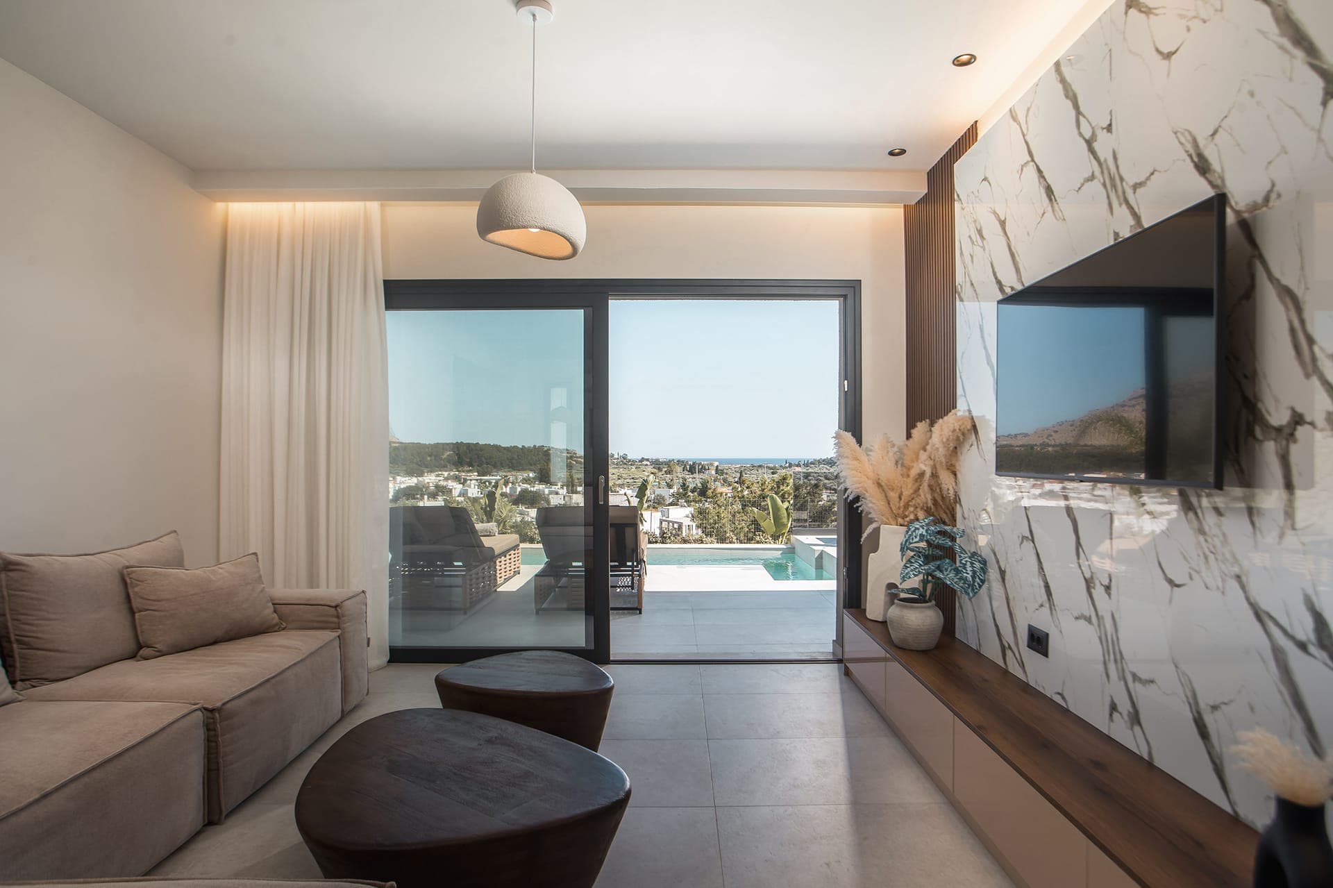 properties-CELESTELV-1.jpg