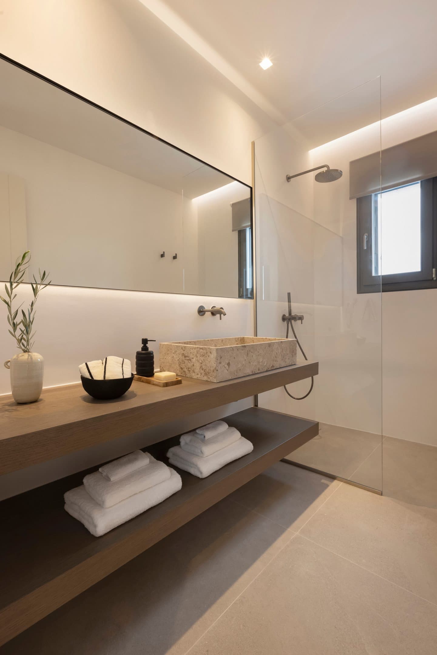properties-CELESTIALV-3.jpg