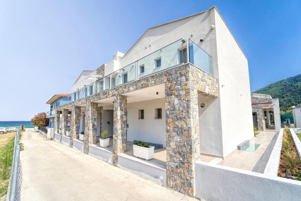 properties-CELINESROS-0.jpg