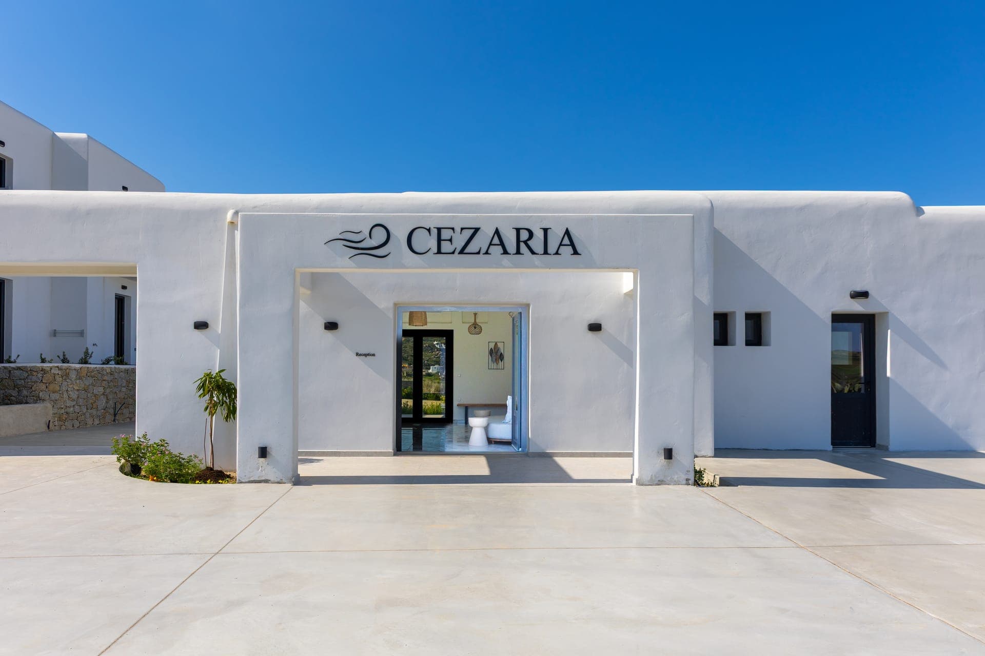 properties-CEZARIA-0.jpg