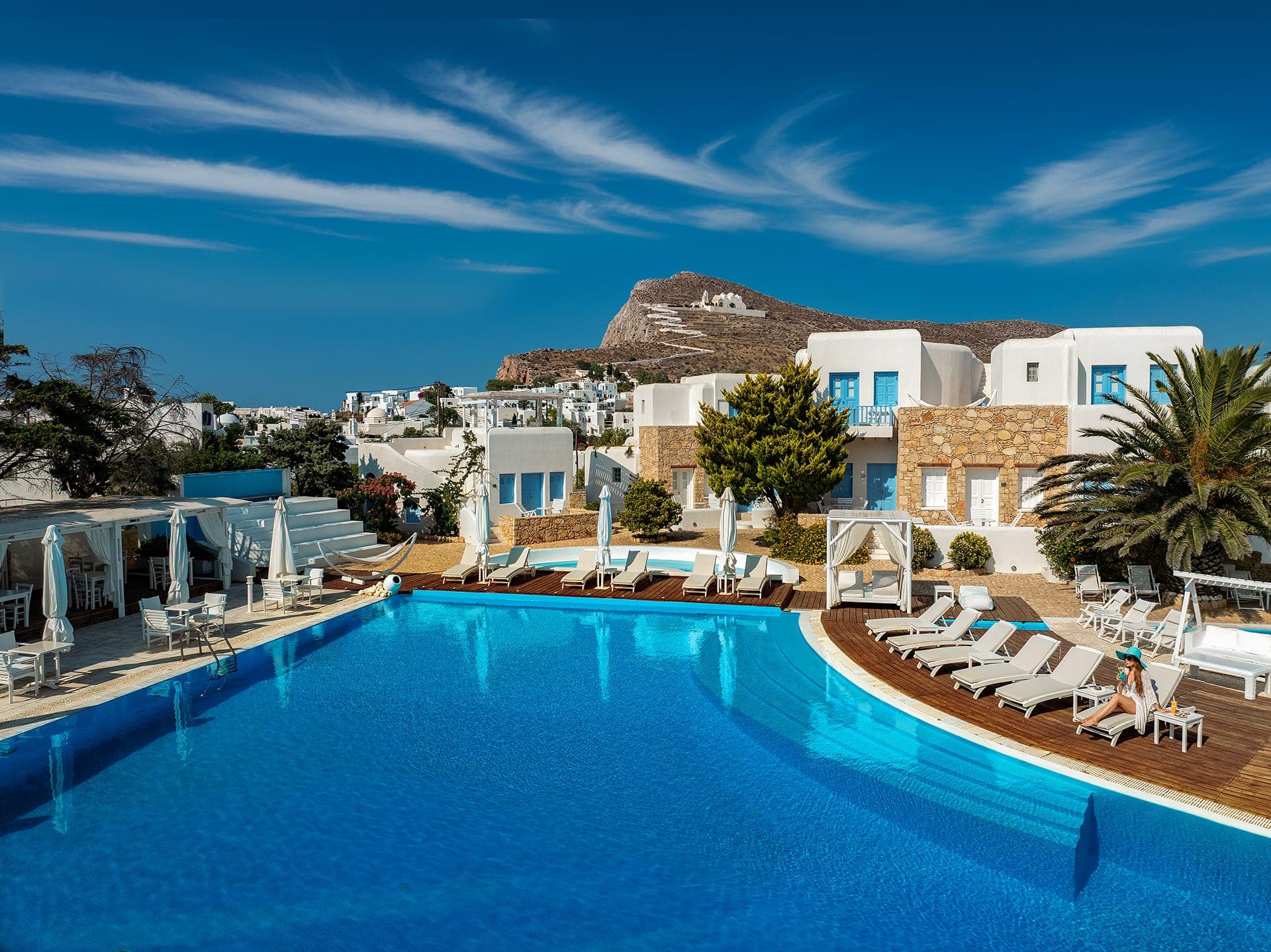 properties-CHORA-0.jpg