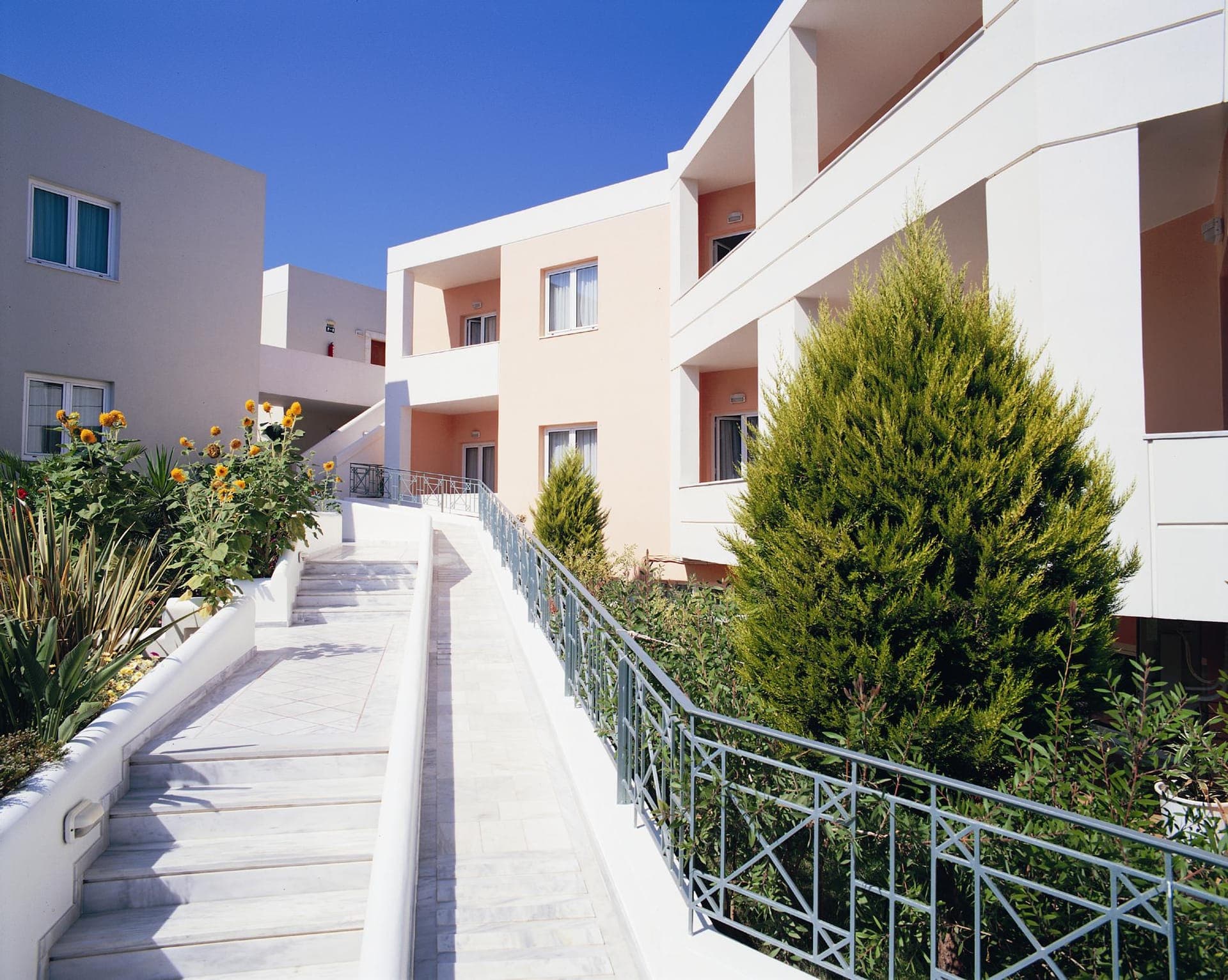 properties-CHRISPY-1.jpg