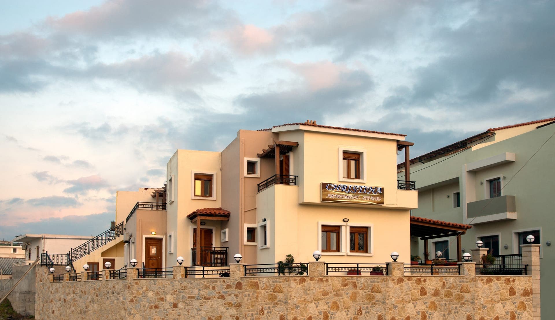 properties-CHRISTINAP-3.jpg