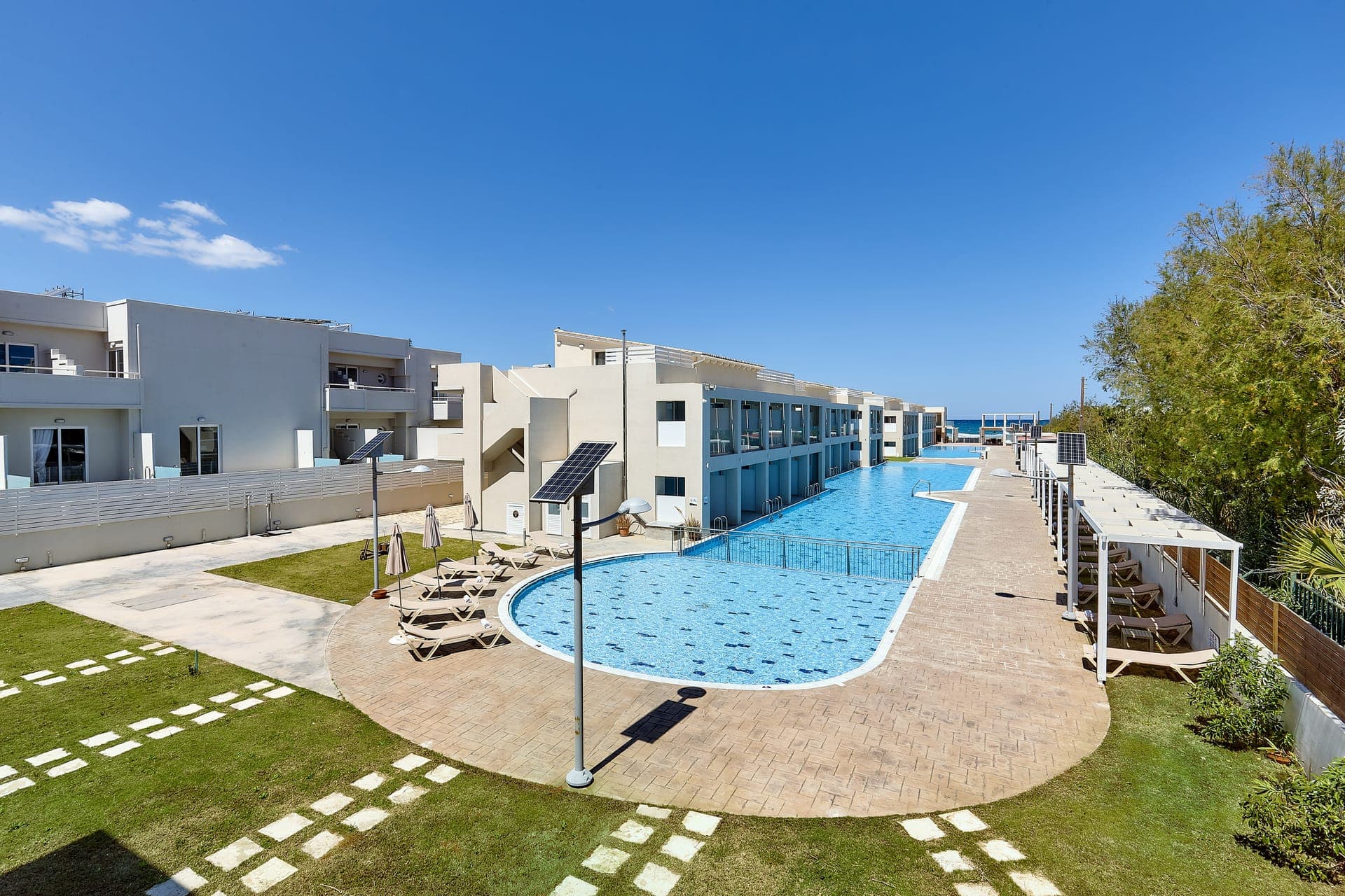 properties-CONSTASEA-2.jpg