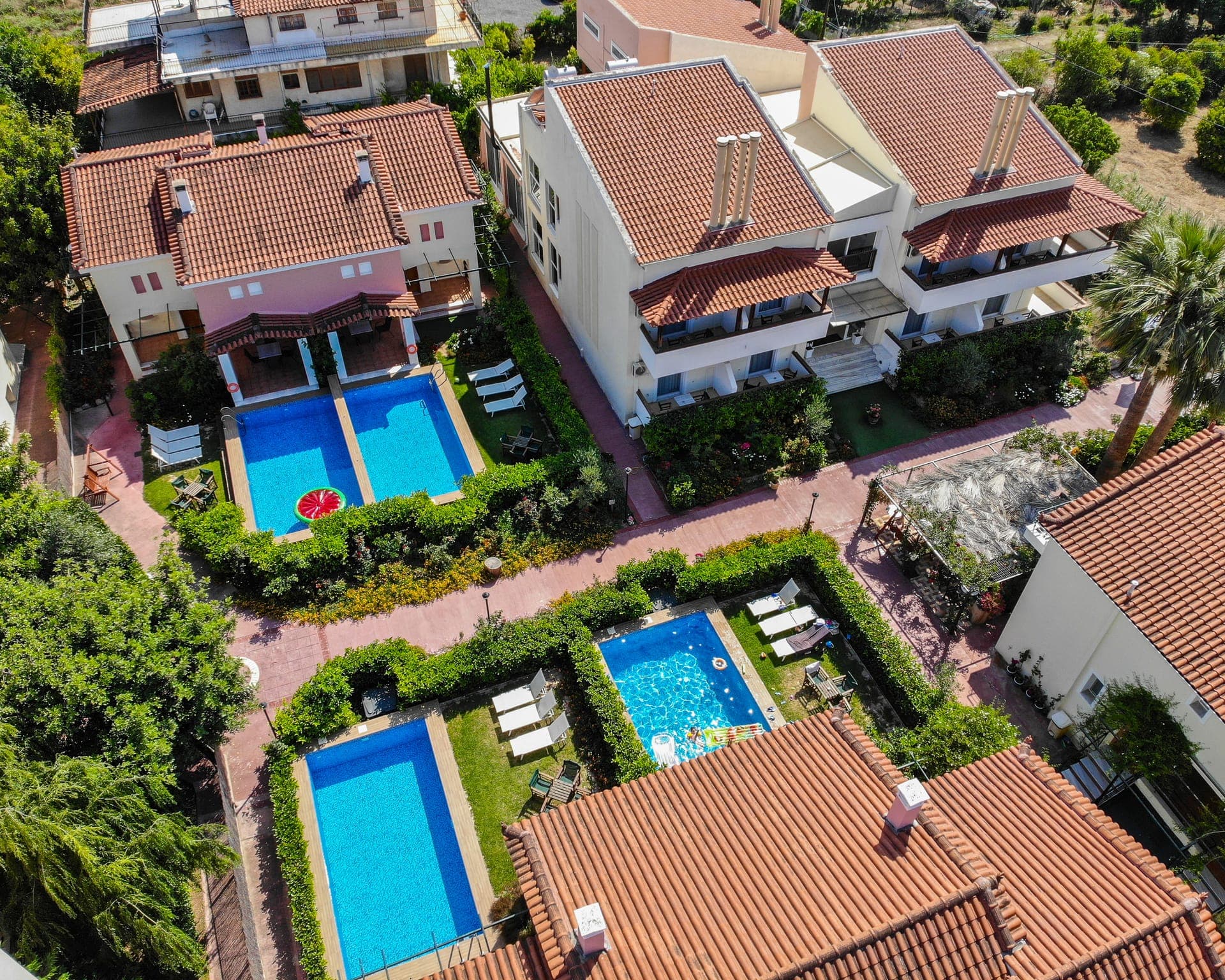 properties-CORINTHIAN-0.jpg