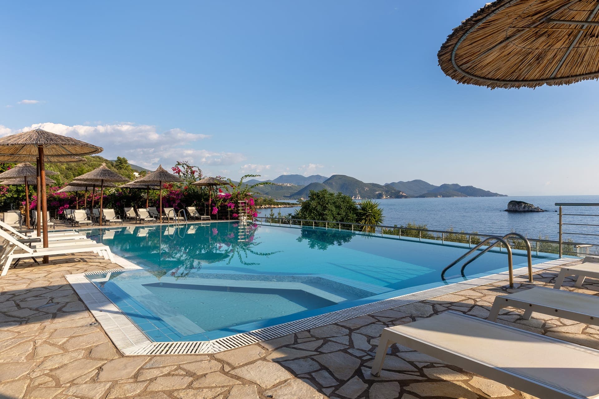 properties-COSTASMERA-0.jpg