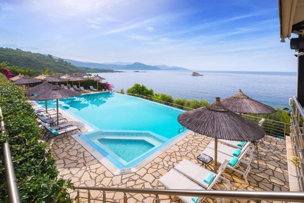 properties-COSTASMERA-4.jpg