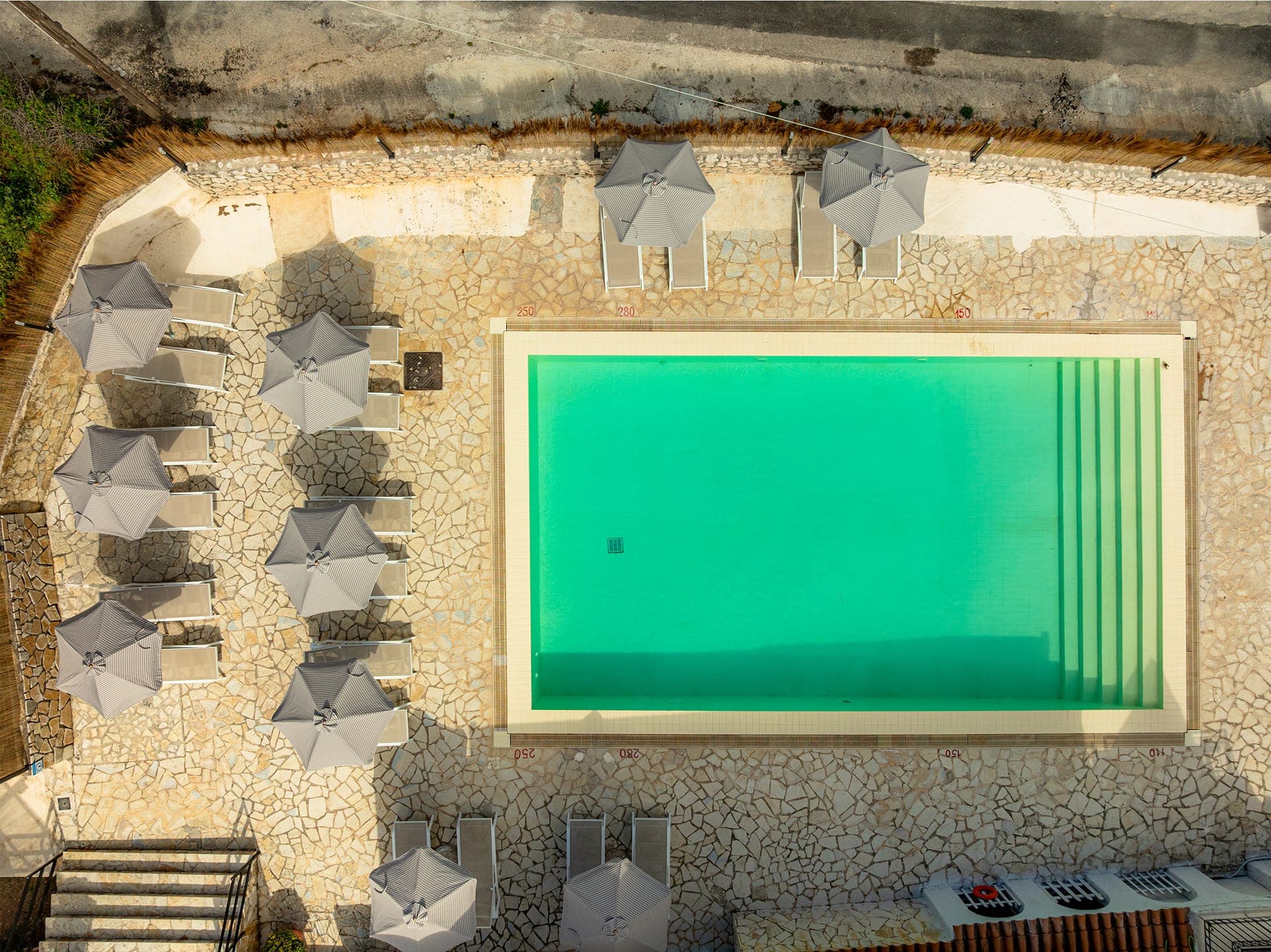 properties-COUDOURBH-1.jpg