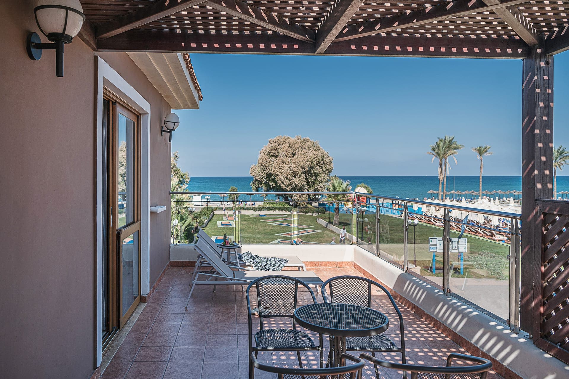 properties-CRETAPARAD-0.jpg