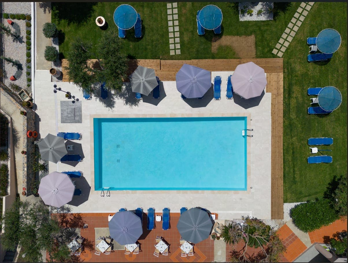 properties-CRETECO-0.jpg