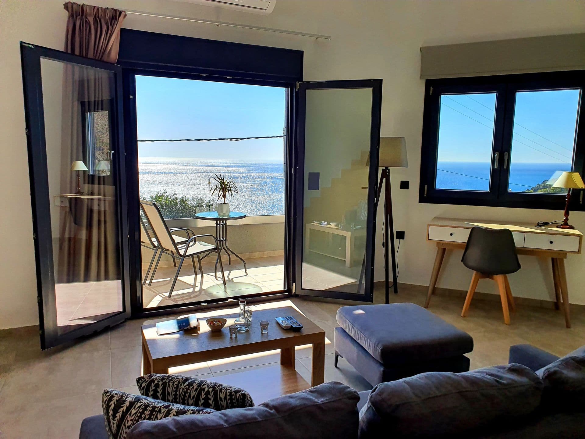 properties-CRETESOUTH-0.jpg
