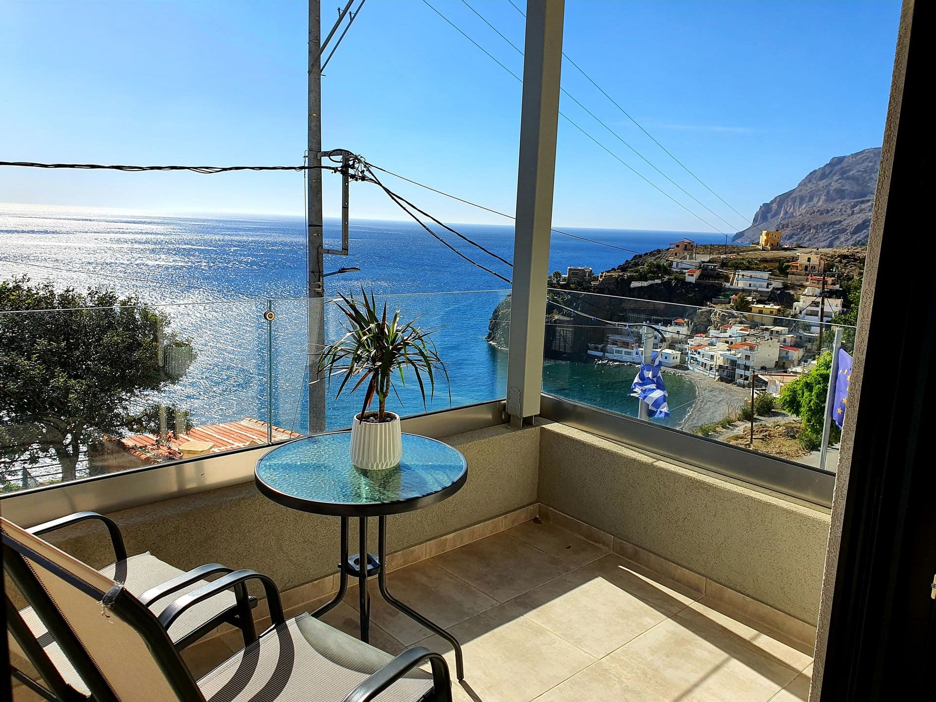 properties-CRETESOUTH-1.jpg