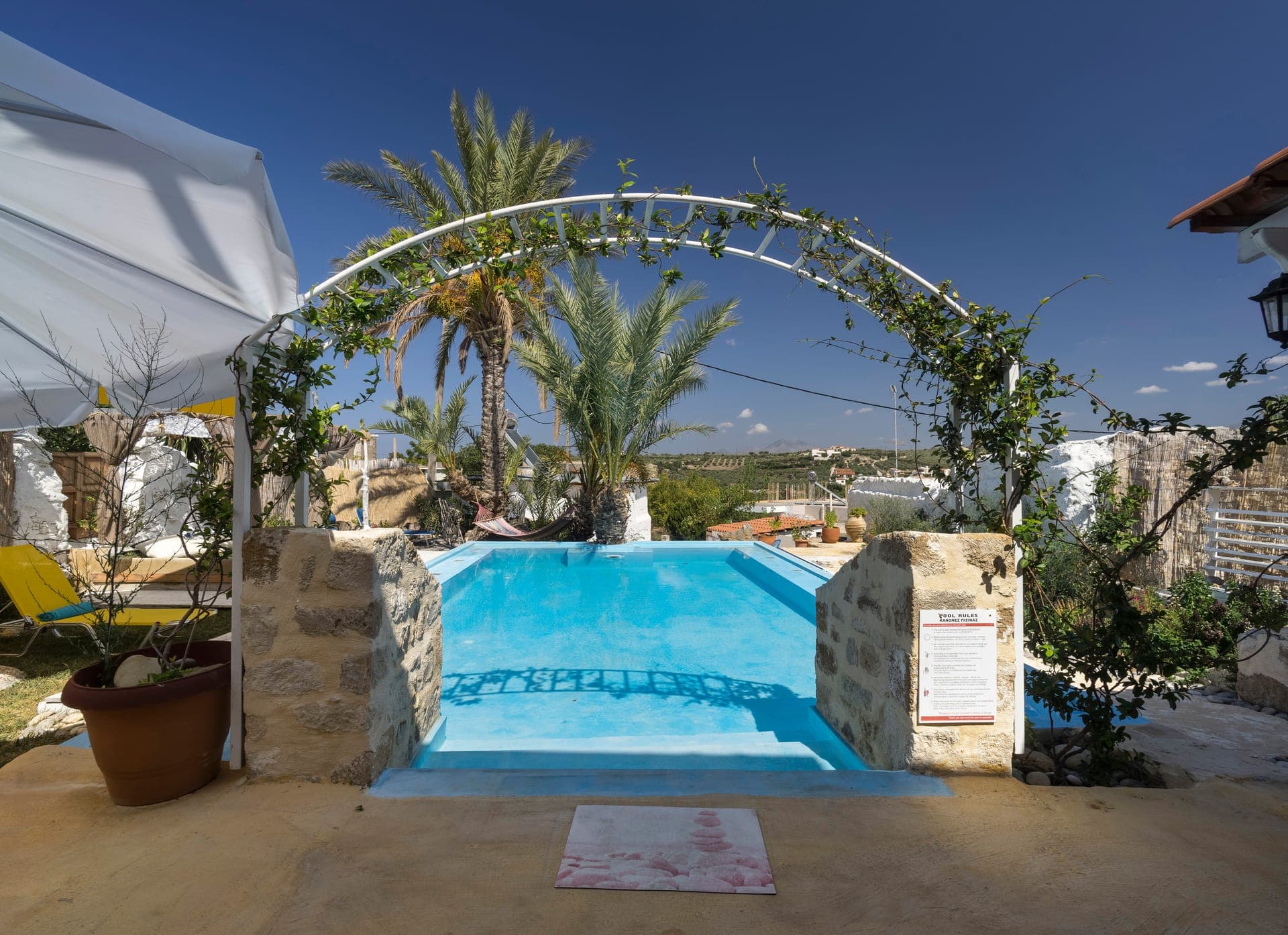 properties-CRETEVILL-1.jpg