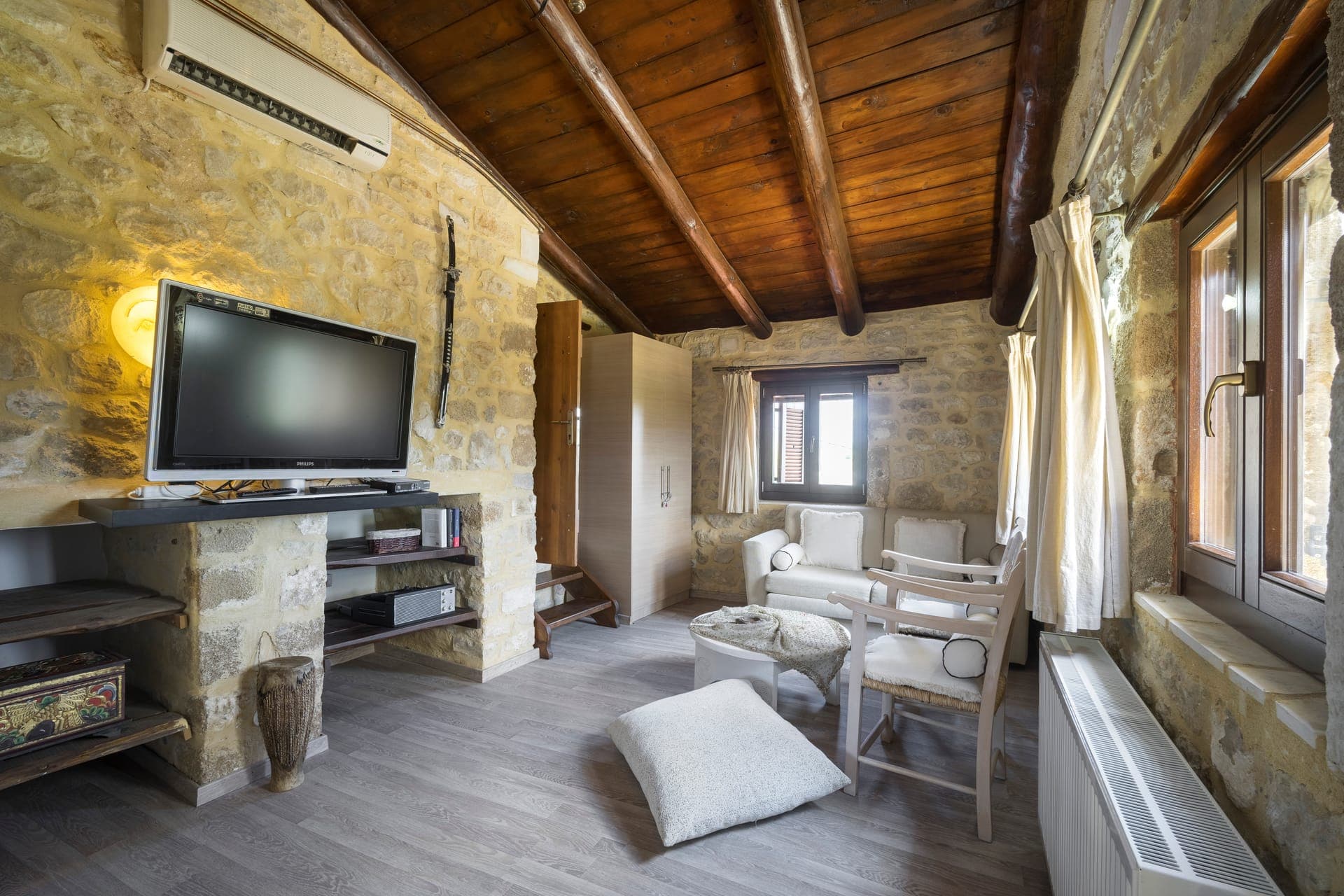 properties-CRETEVILL-2.jpg