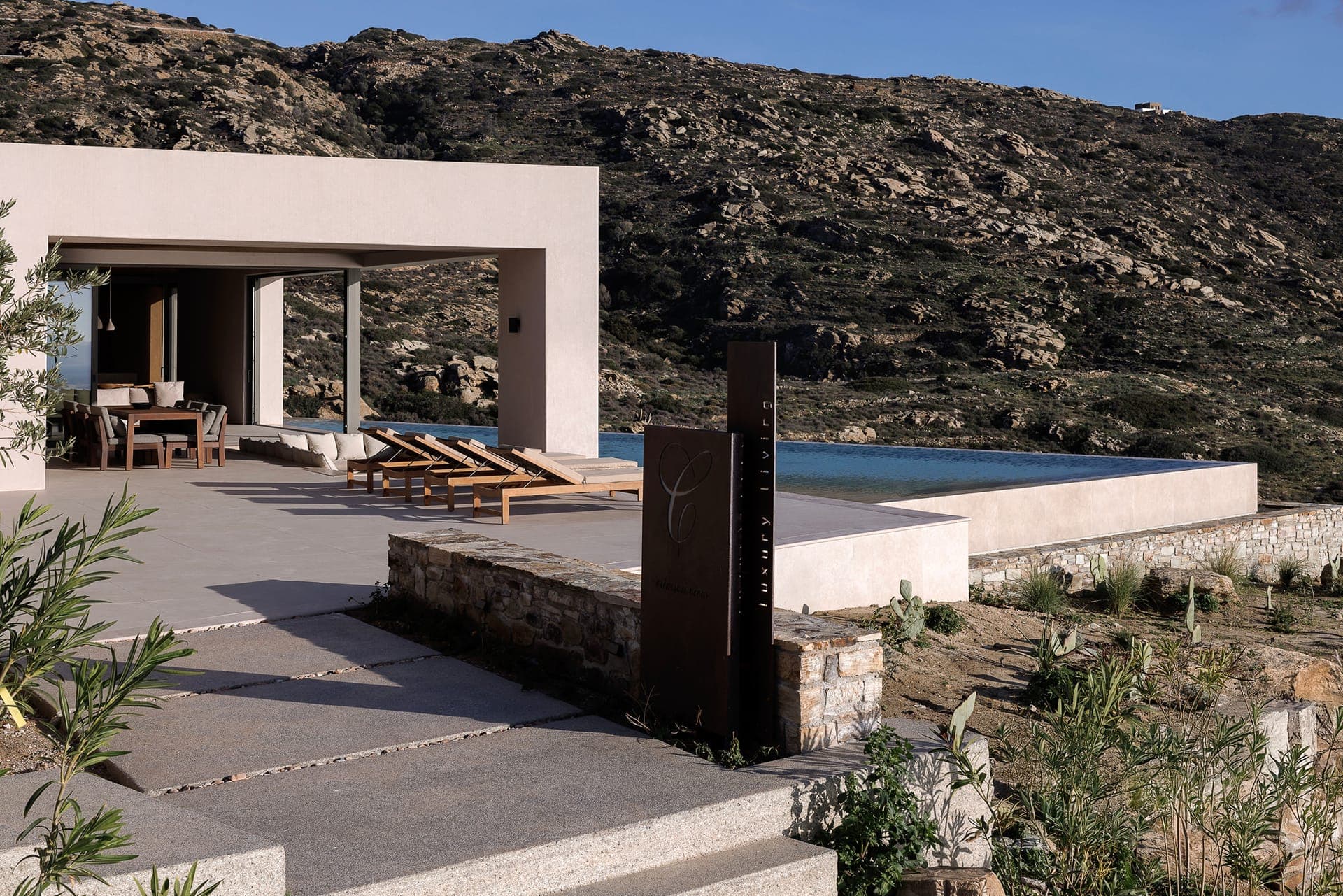 properties-CRIMSONVVL-1.jpg