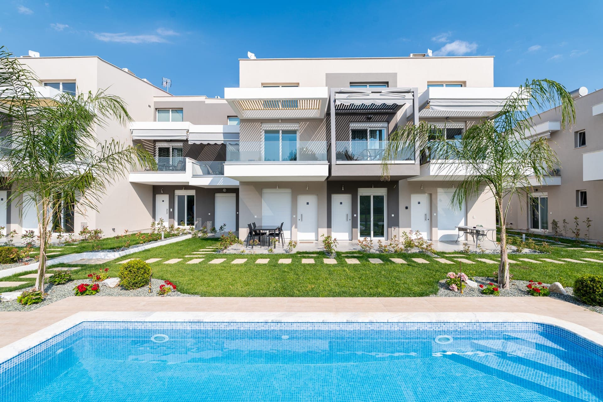 properties-DANAI-3.jpg