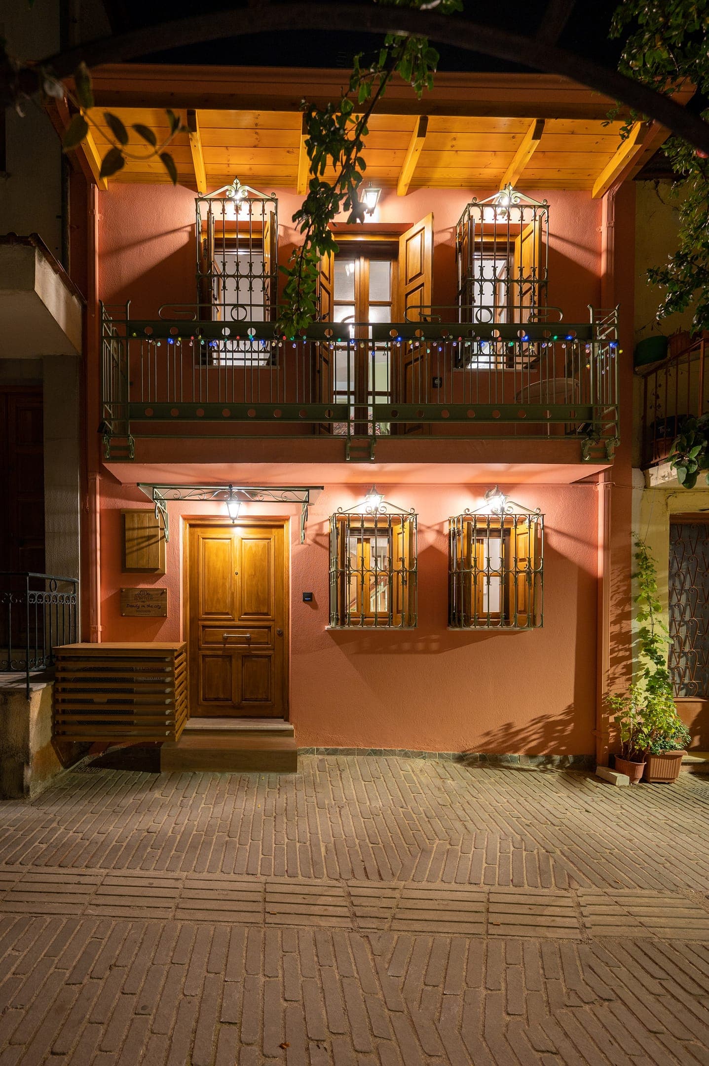 properties-DANDYIOANN-0.jpg