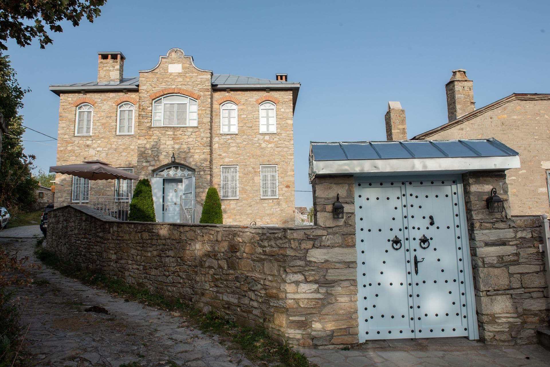 properties-DANDYNYMF-0.jpg