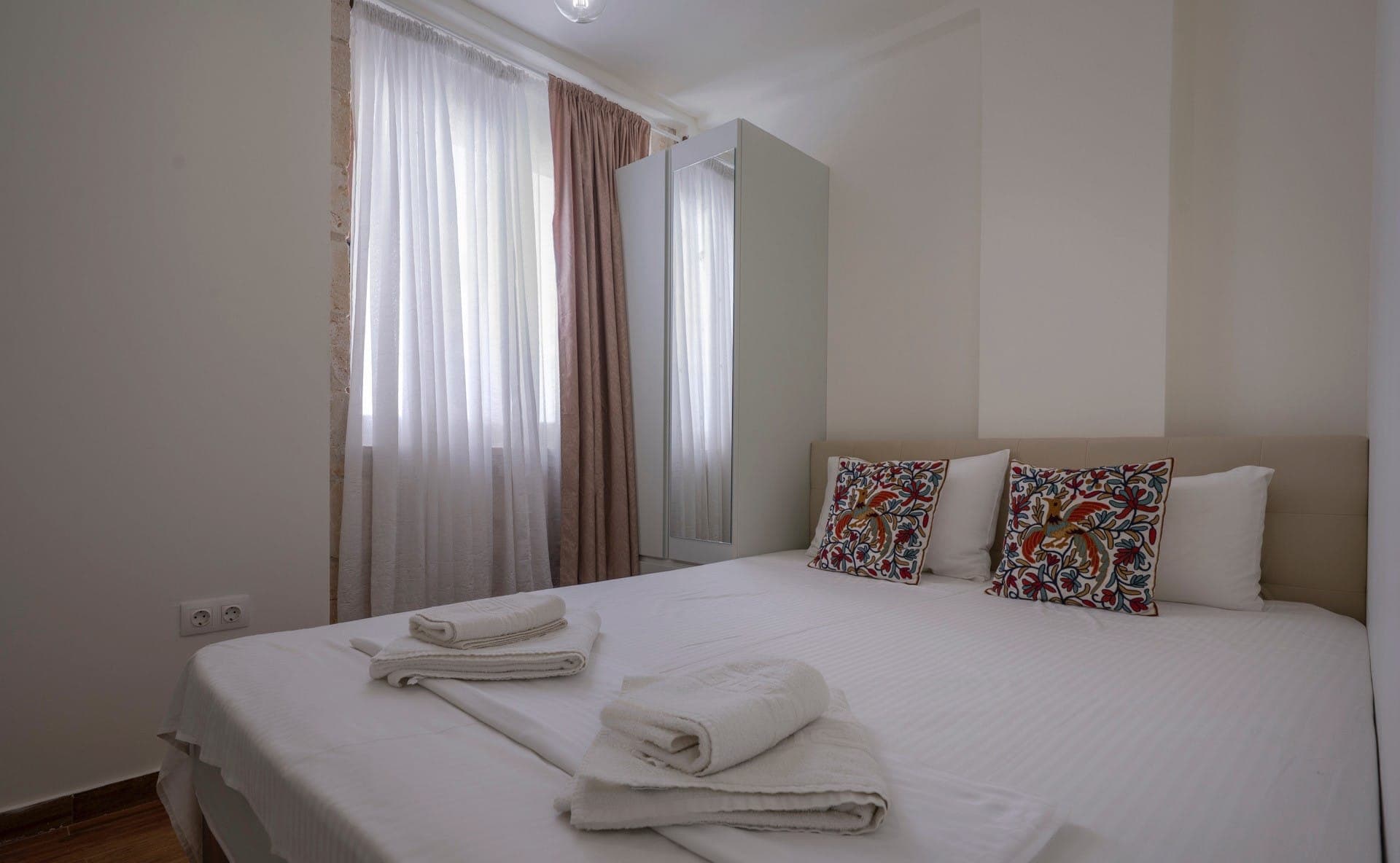 properties-DELEJO-3.jpg