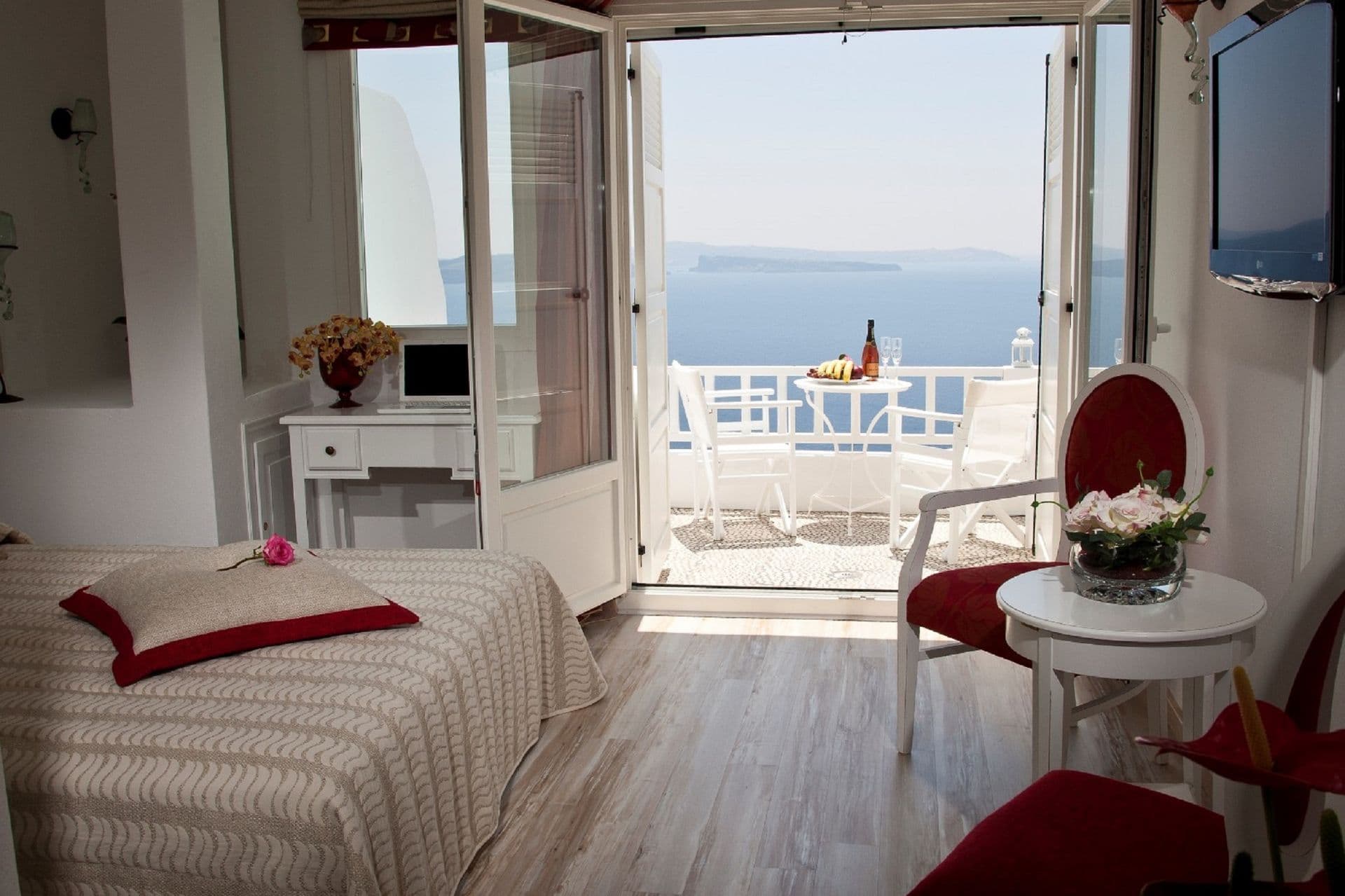 properties-DELFINISAN-1.jpg