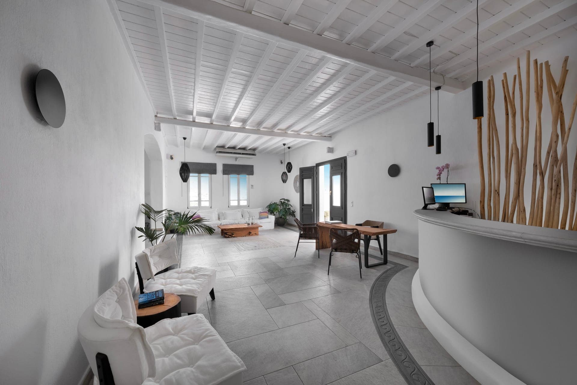 properties-DELIADESM-1.jpg