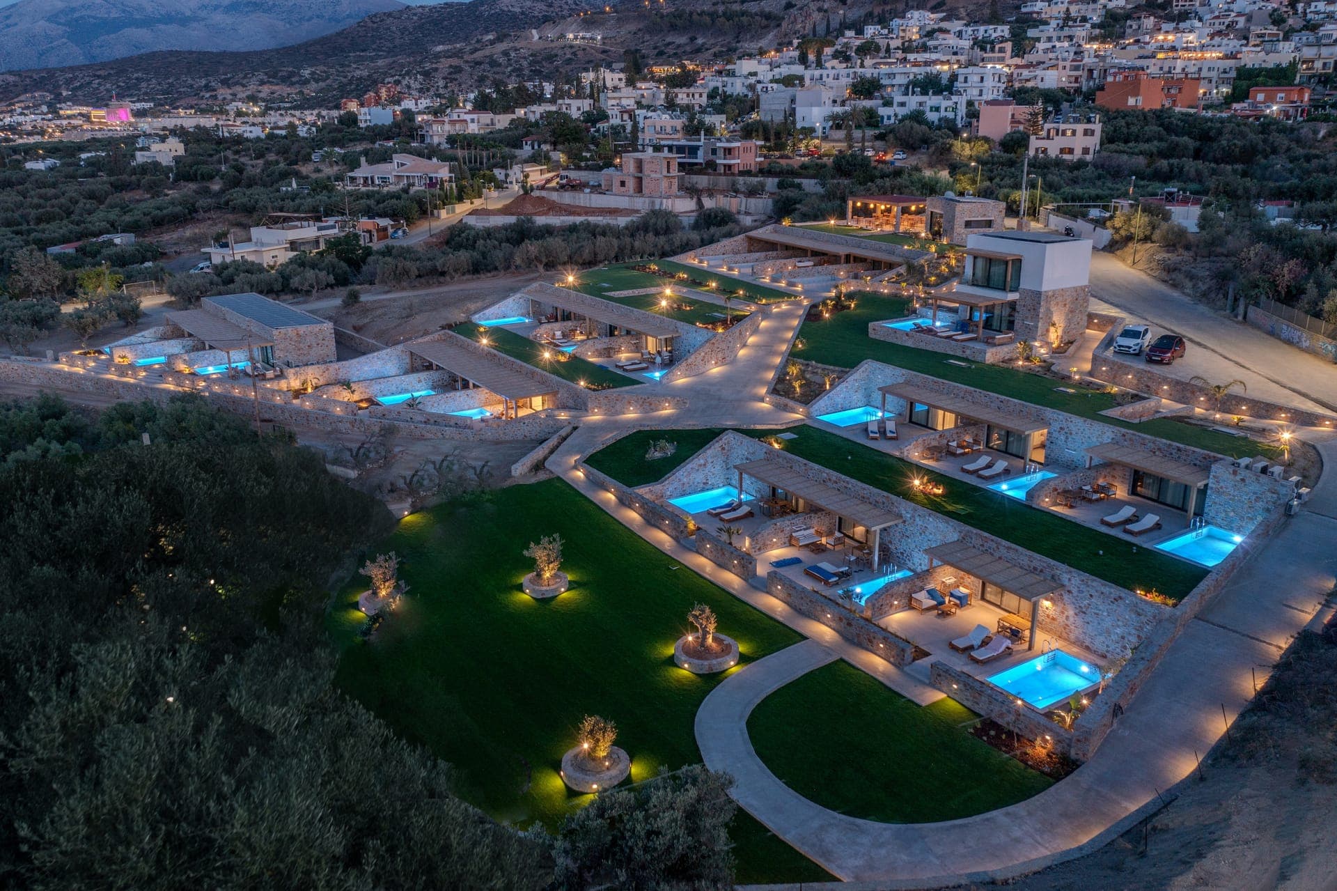 properties-DEOSLUXURY-1.jpg