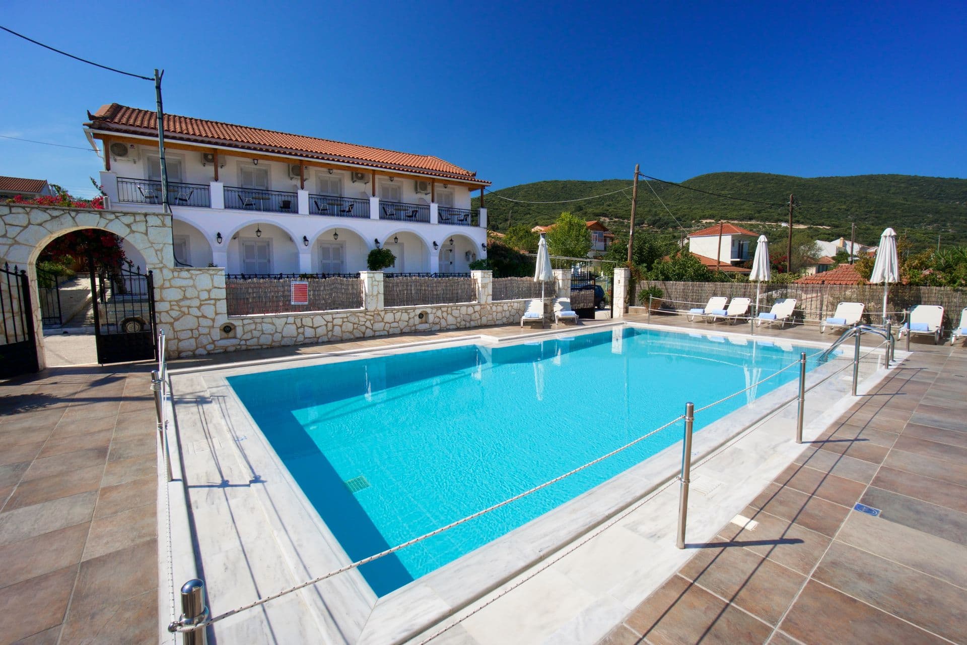 properties-DIAMANTO-1.jpg