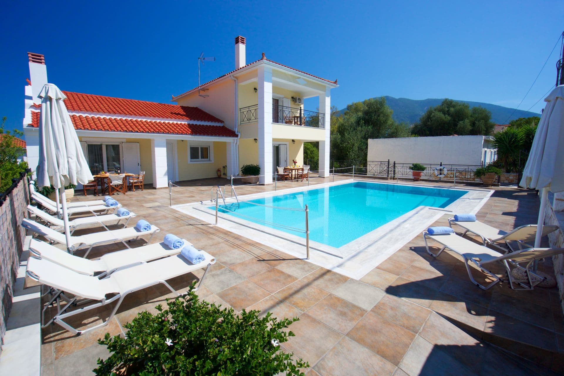 properties-DIAMANTO-3.jpg