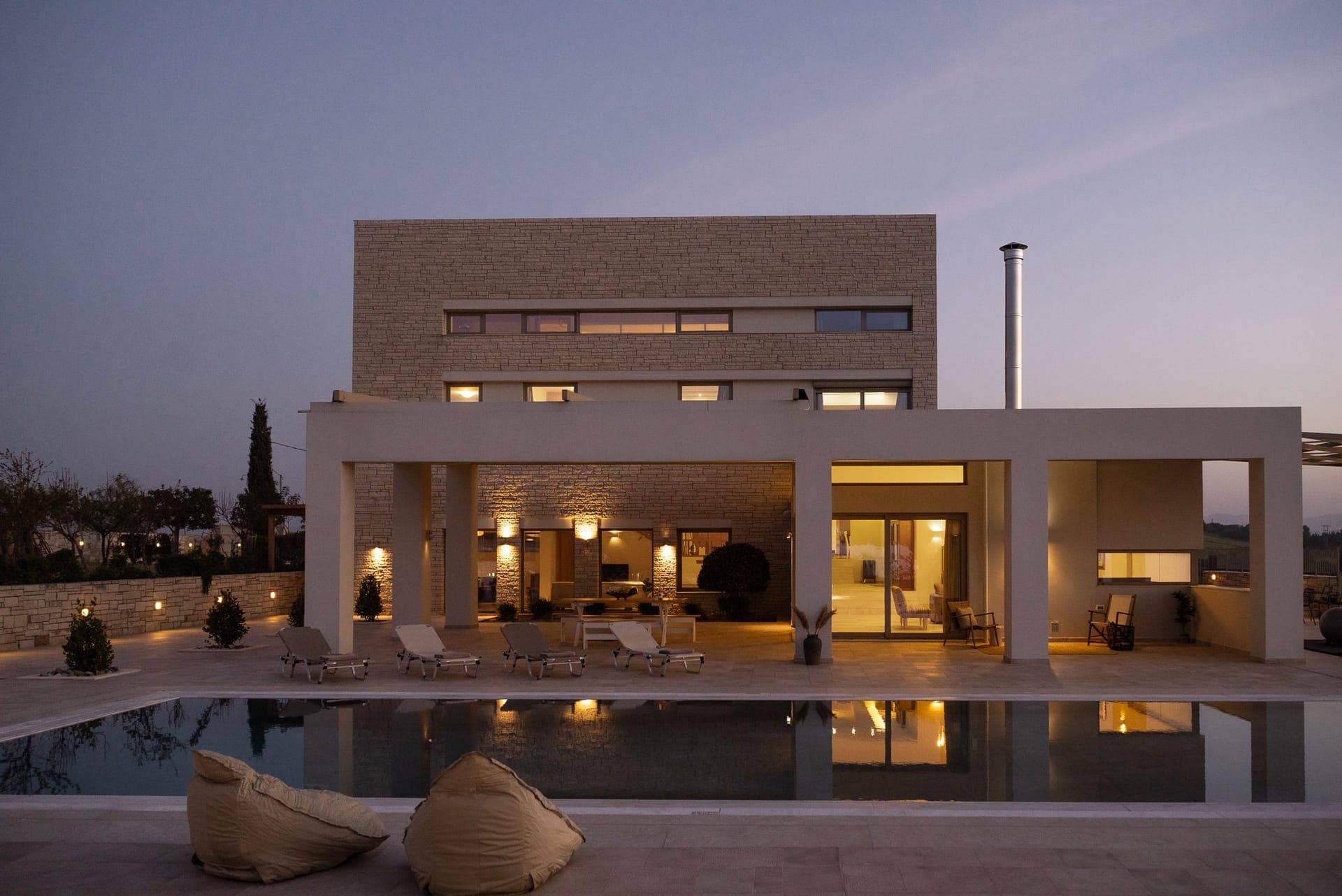 properties-DIKTAMON-1.jpg