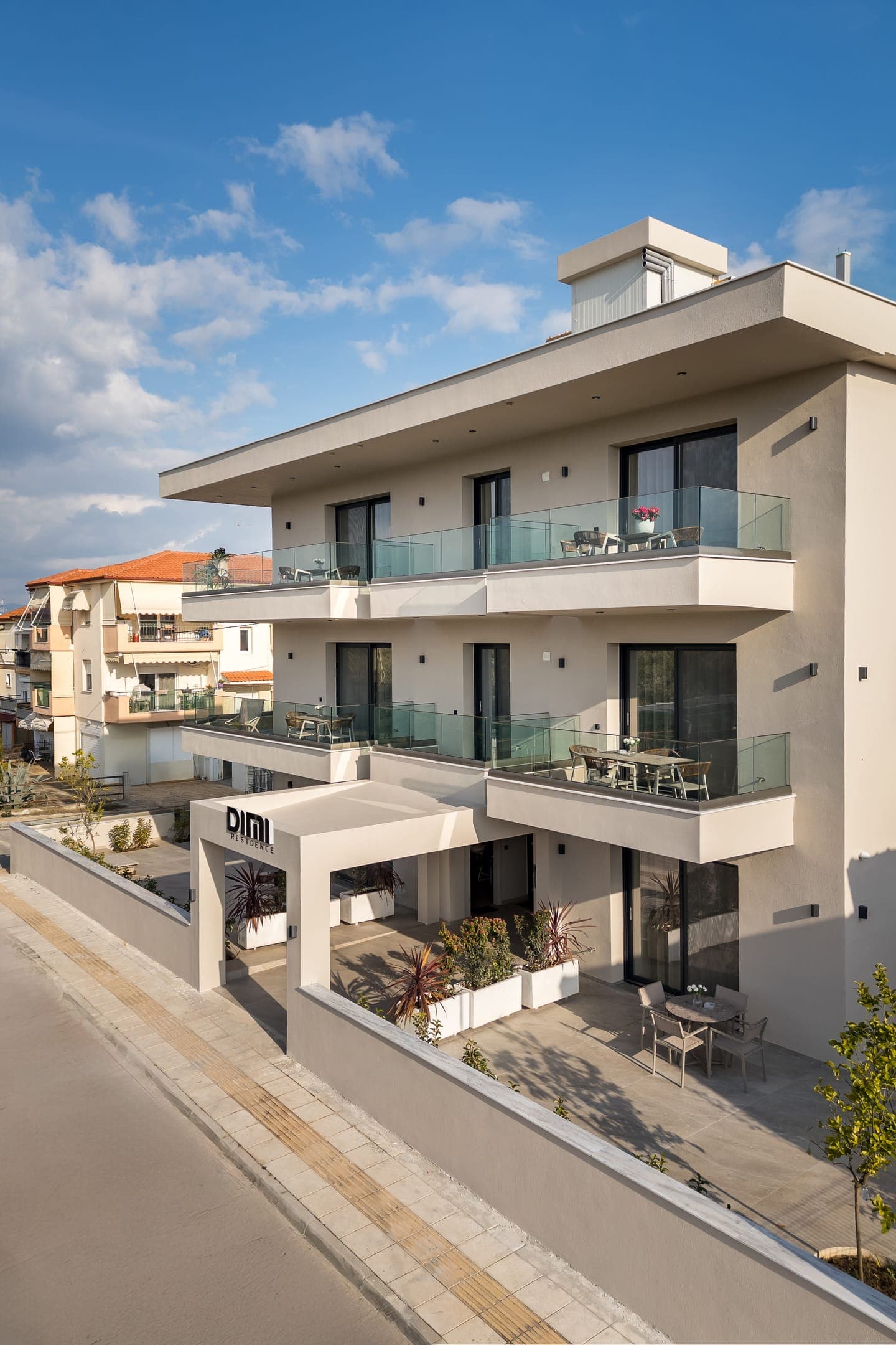 properties-DIMIRES-2.jpg
