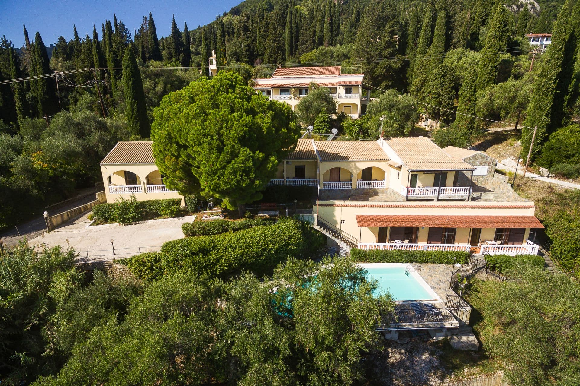 properties-DIMITRA-0.jpg