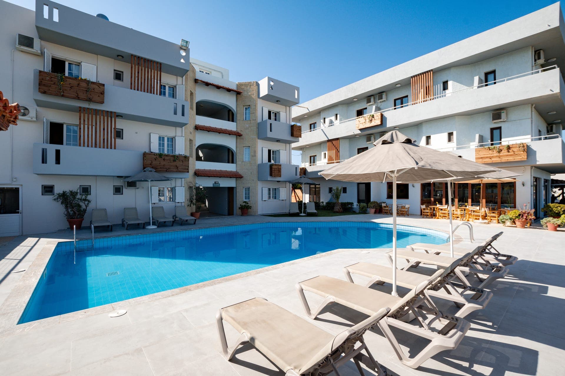 properties-DIMITRAHOT-0.jpg