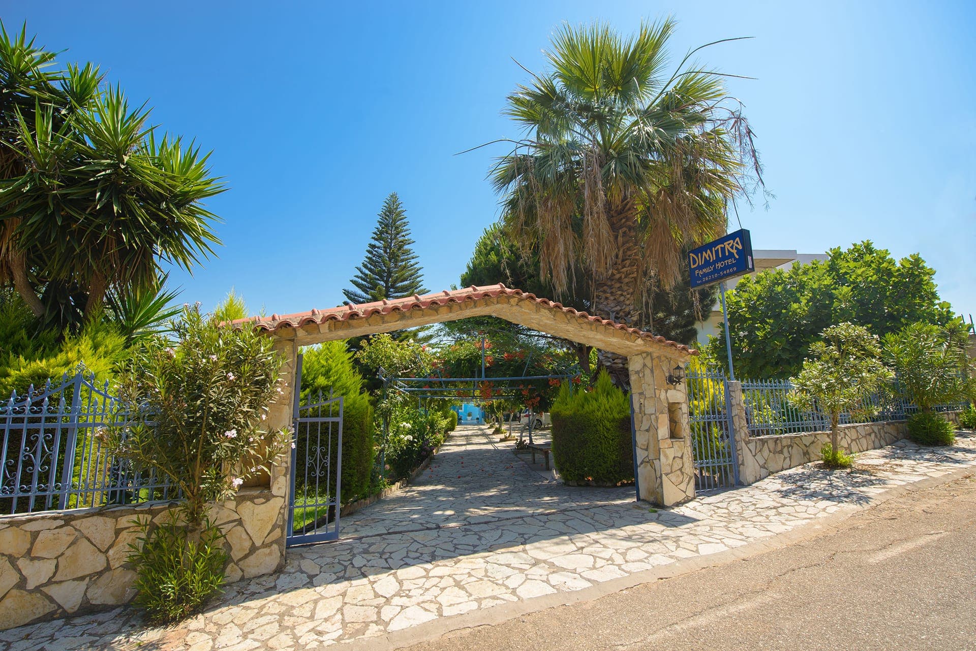 properties-DIMITRAHT-0.jpg