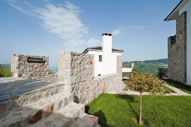 properties-DIOCHRI-2.jpg