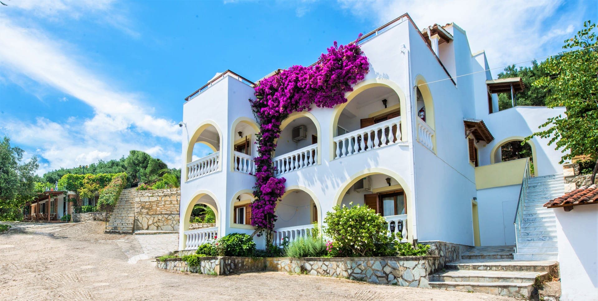 properties-DIONYSAPAR-1.jpg