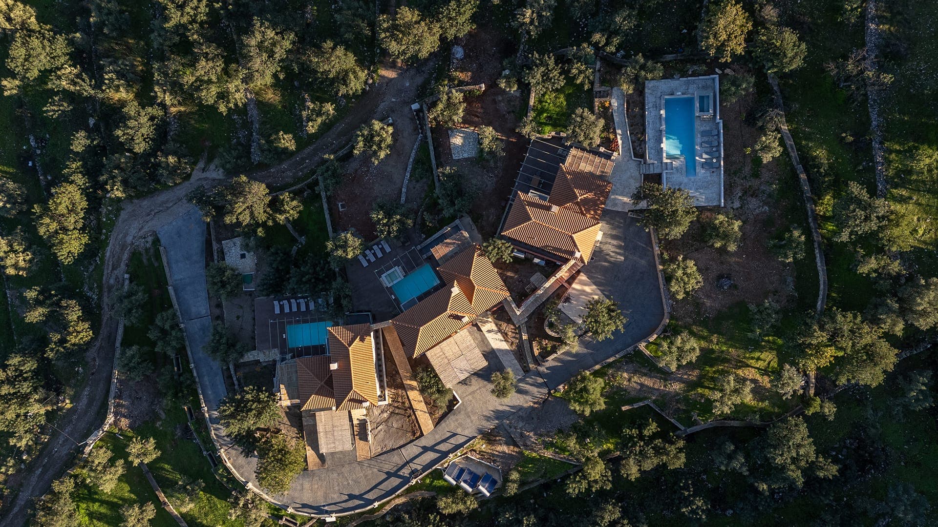 properties-DIOVILLAS-0.jpg