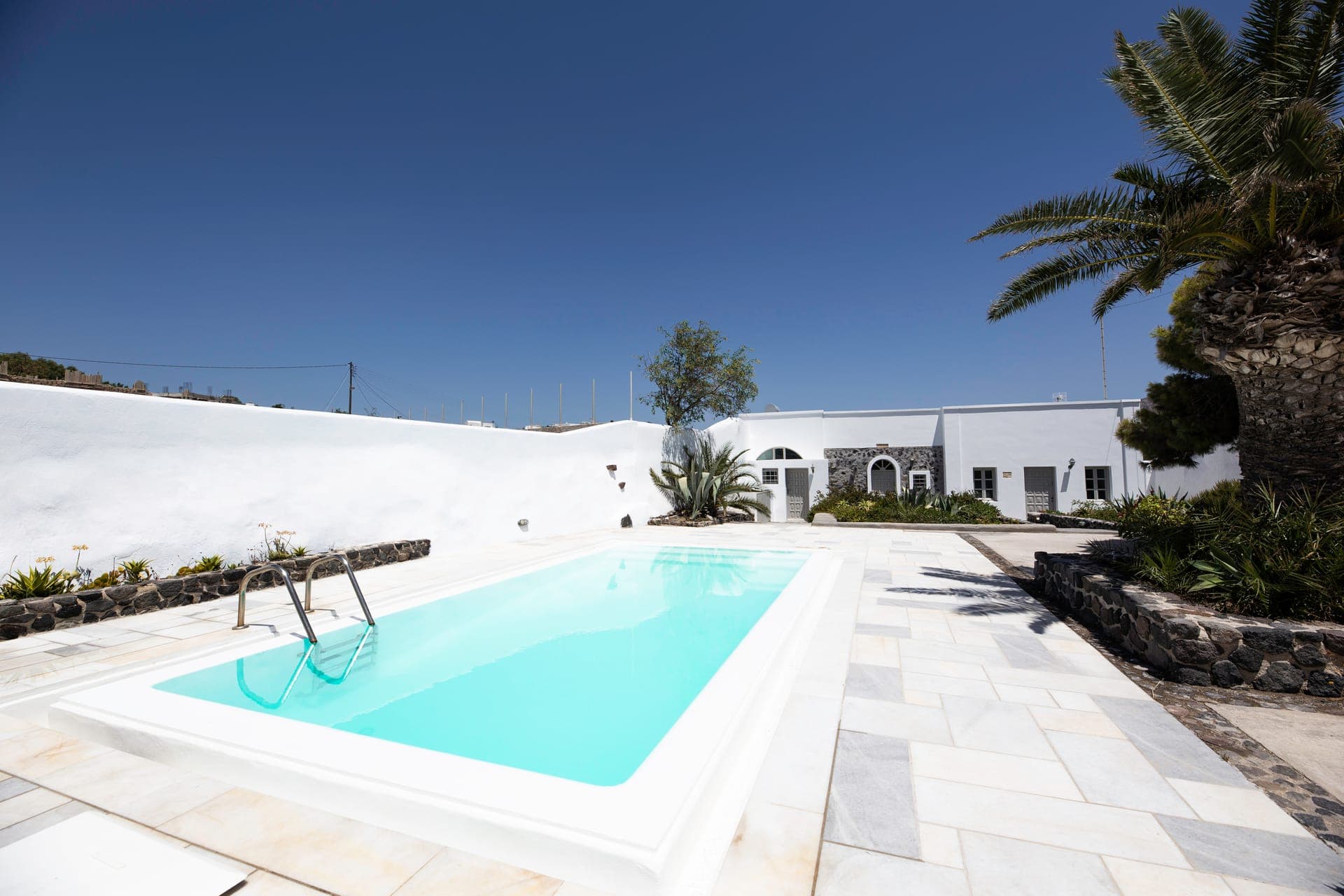 properties-DOLPHINEST-3.jpg