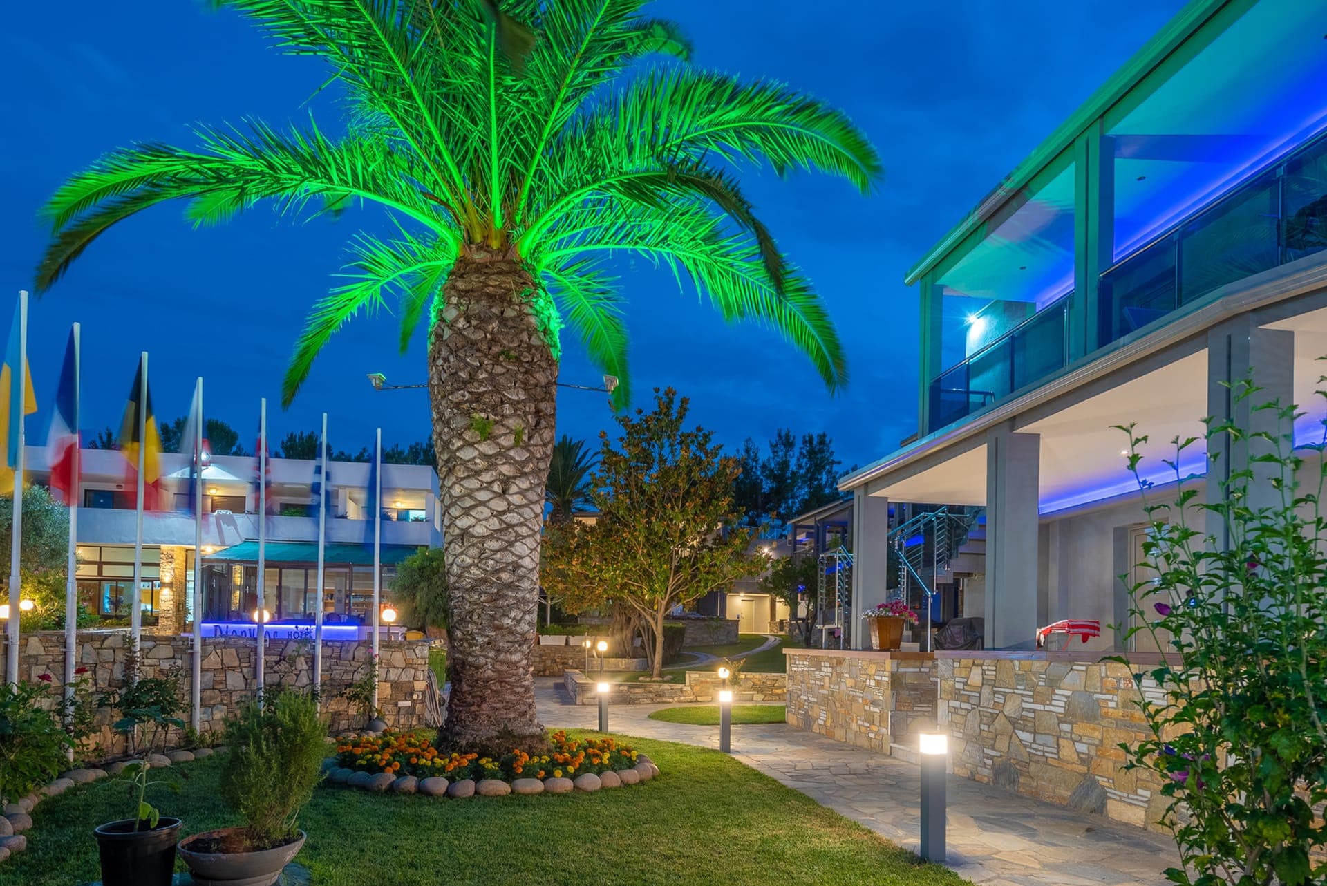 properties-DONYSOSH-1.jpg