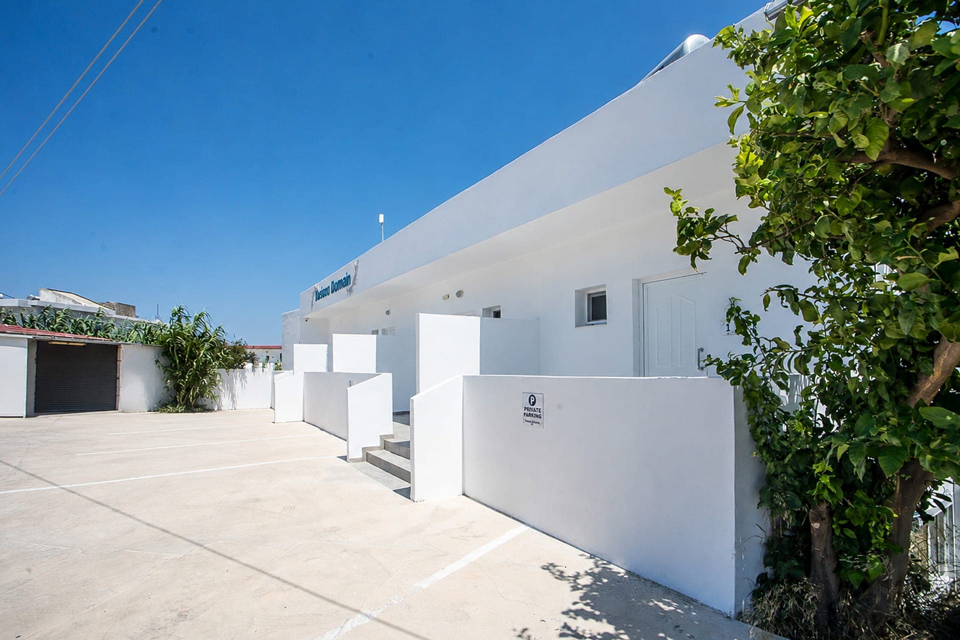 properties-DORIANSDOM-2.jpg