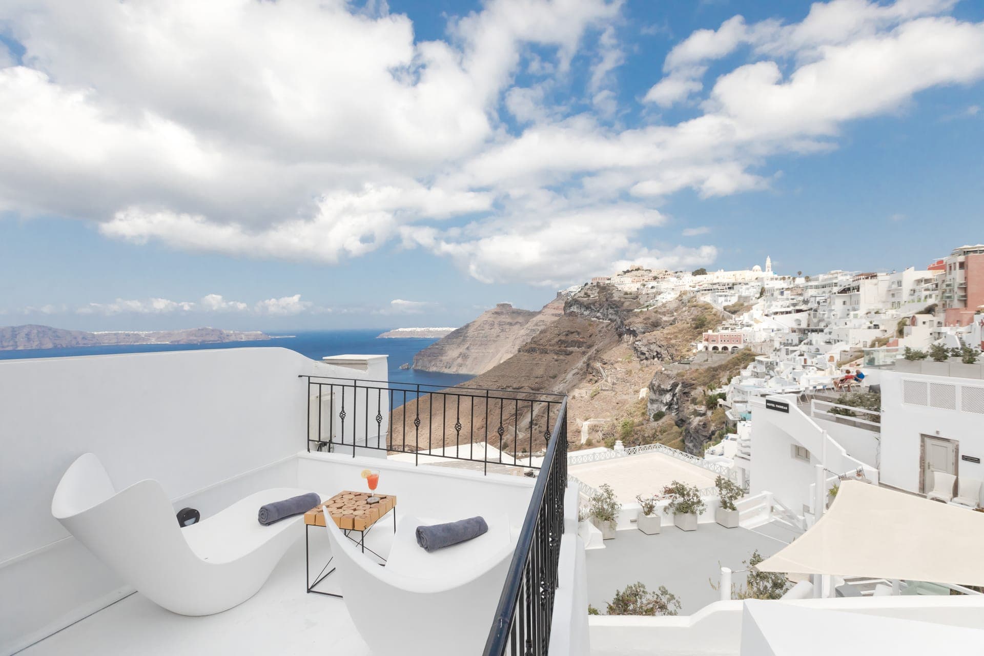properties-DOUKAS-0.jpg