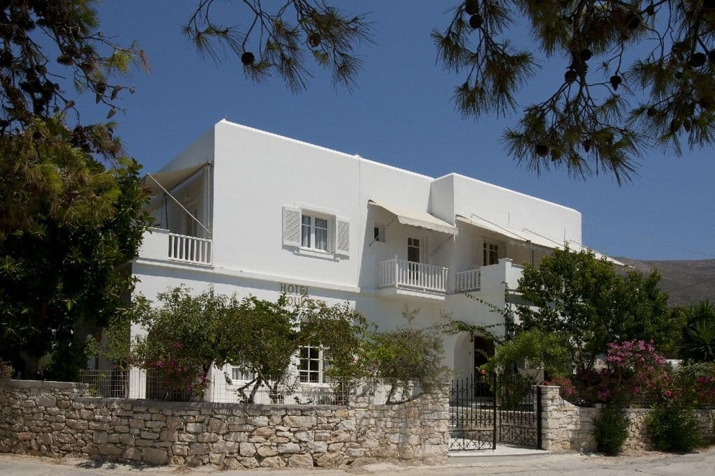 properties-DOUKISSA-0.jpg