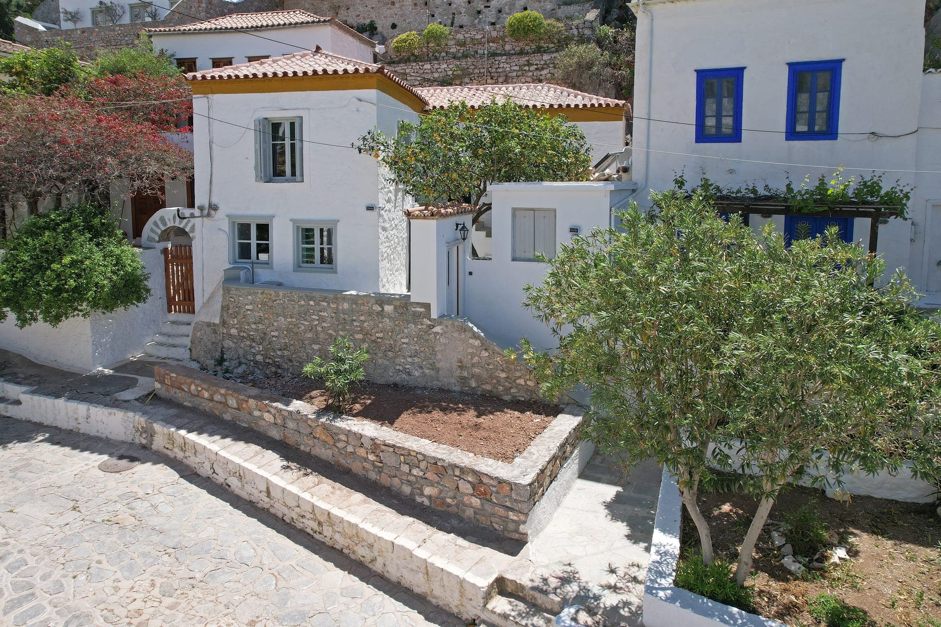 properties-DOUSKOSCA-2.jpg