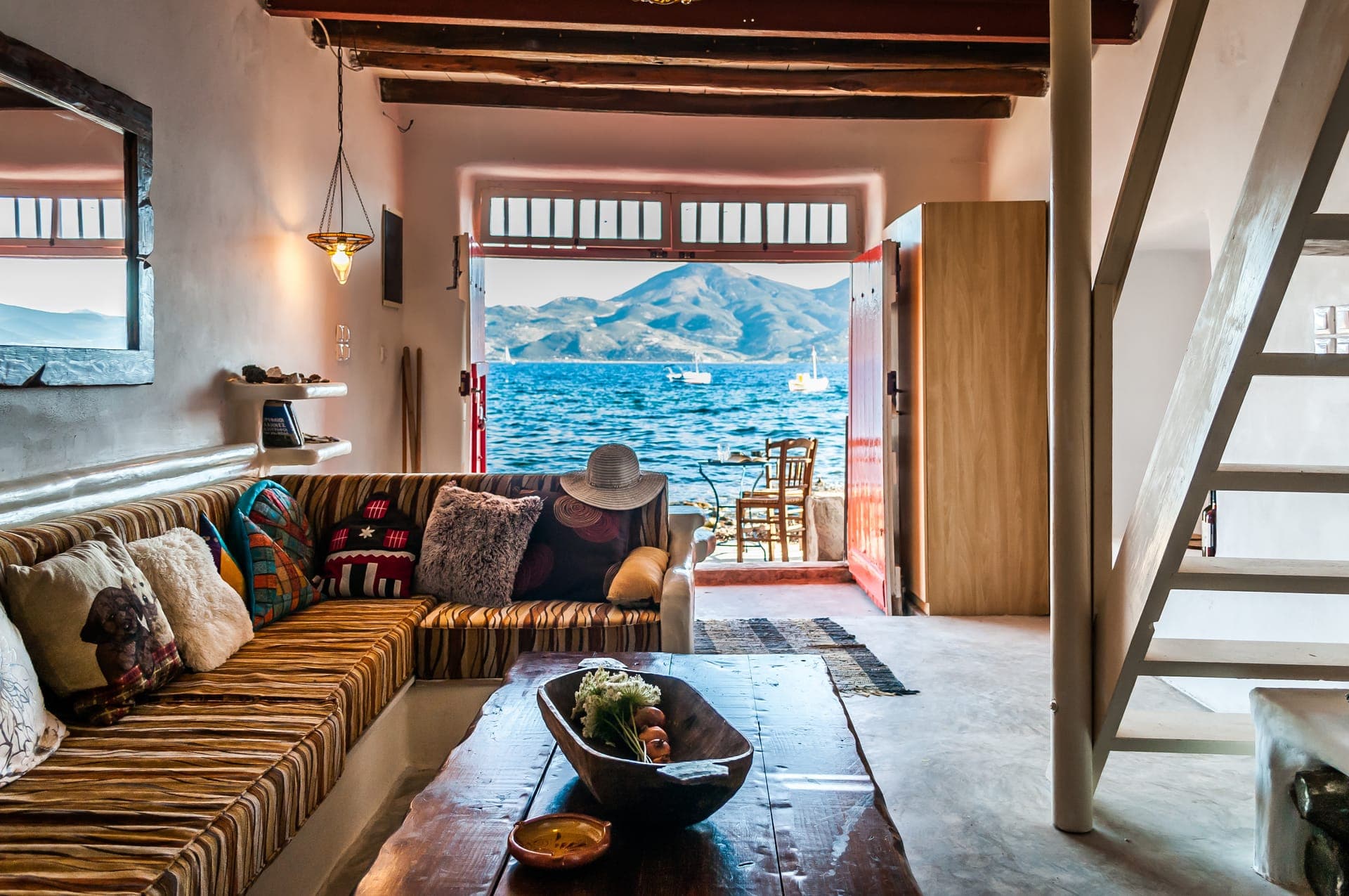 properties-DREAMBOAT-0.jpg