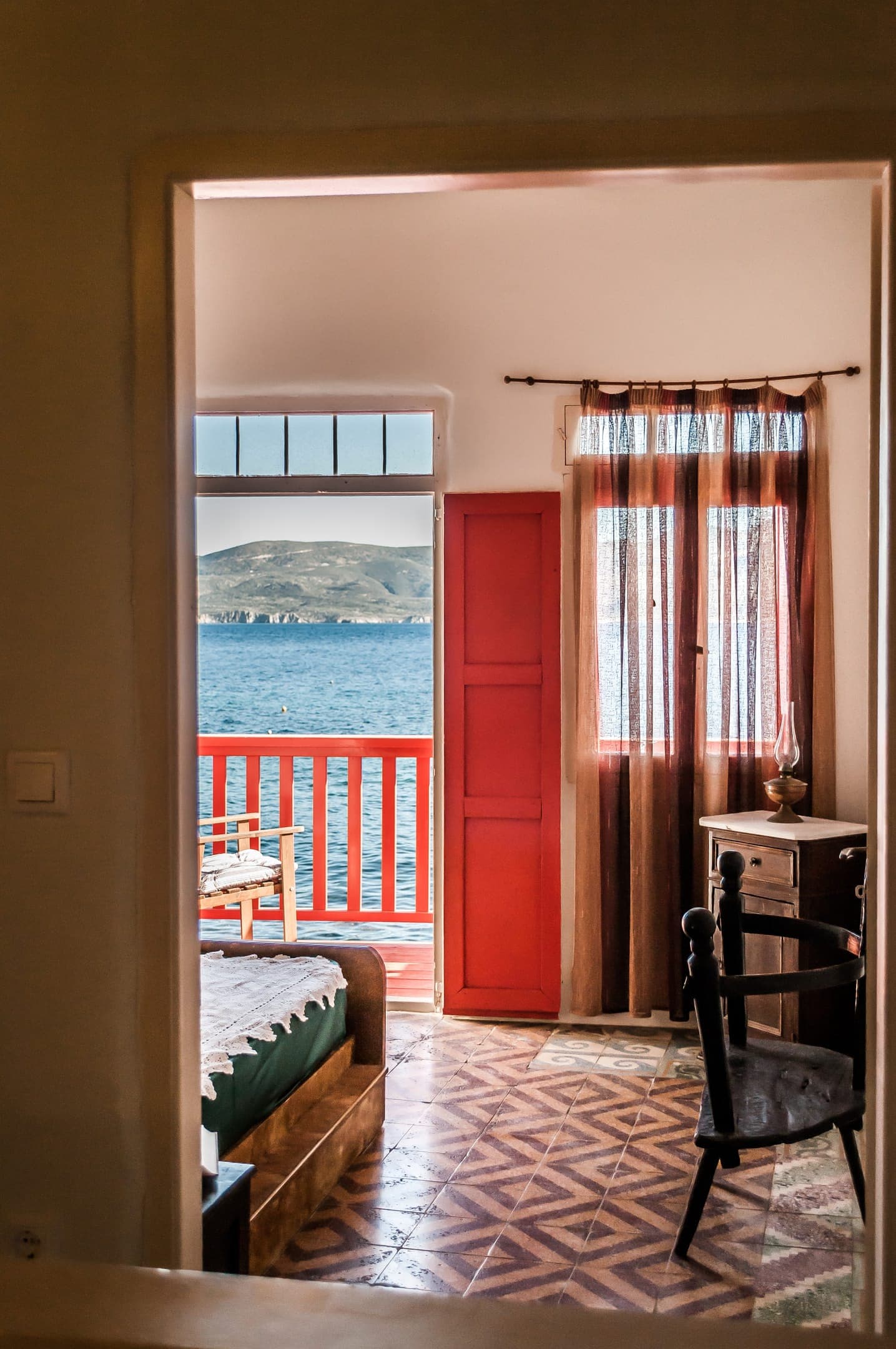 properties-DREAMBOAT-3.jpg