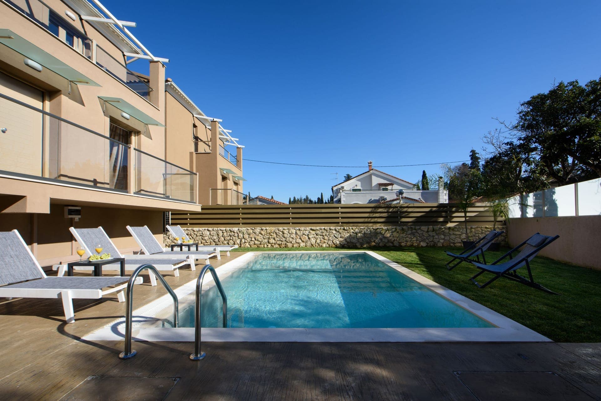 properties-EFILENIA-0.jpg