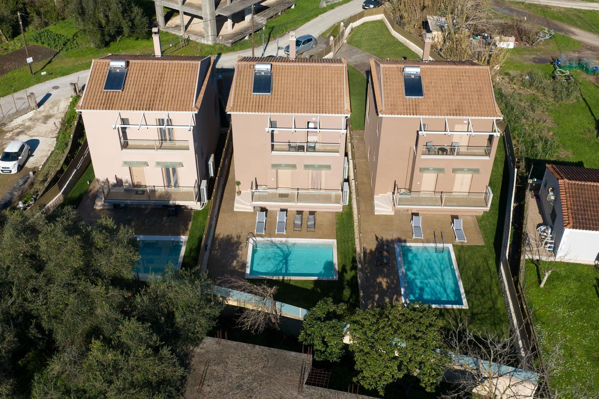 properties-EFILENIA-2.jpg