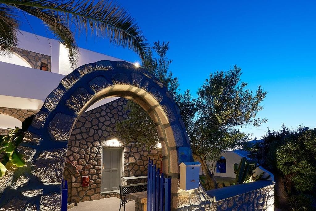 properties-EFISTUD-0.jpg