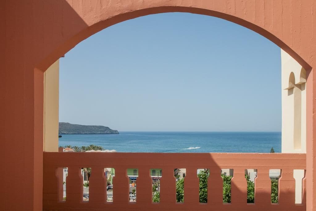 properties-EKAVI-4.jpg